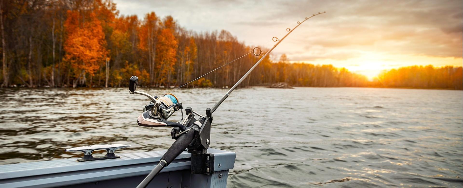 Sportangelgeschäft -Sportangelgeschäft fishing boat 5541327 1920